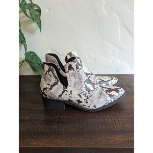 Madden Girl G-Nite Snake Skin Print Ankle Boots - Size 7.5